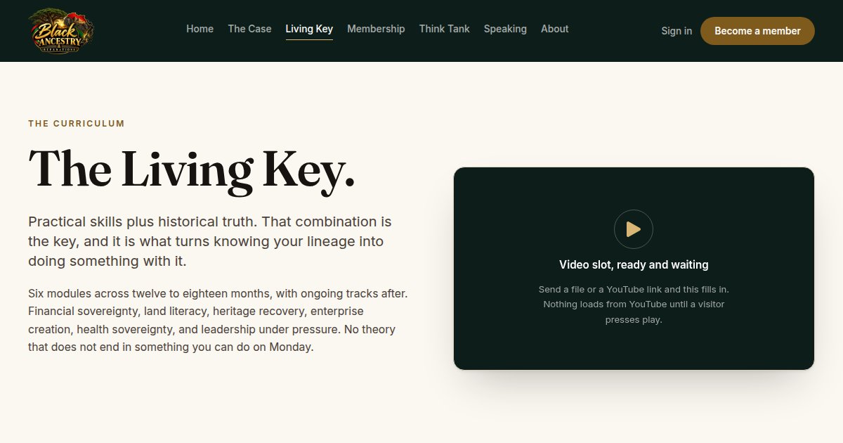 The Living Key curriculum overview page, live