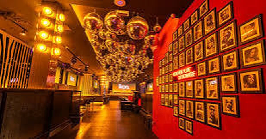 The venue's still photo of the room